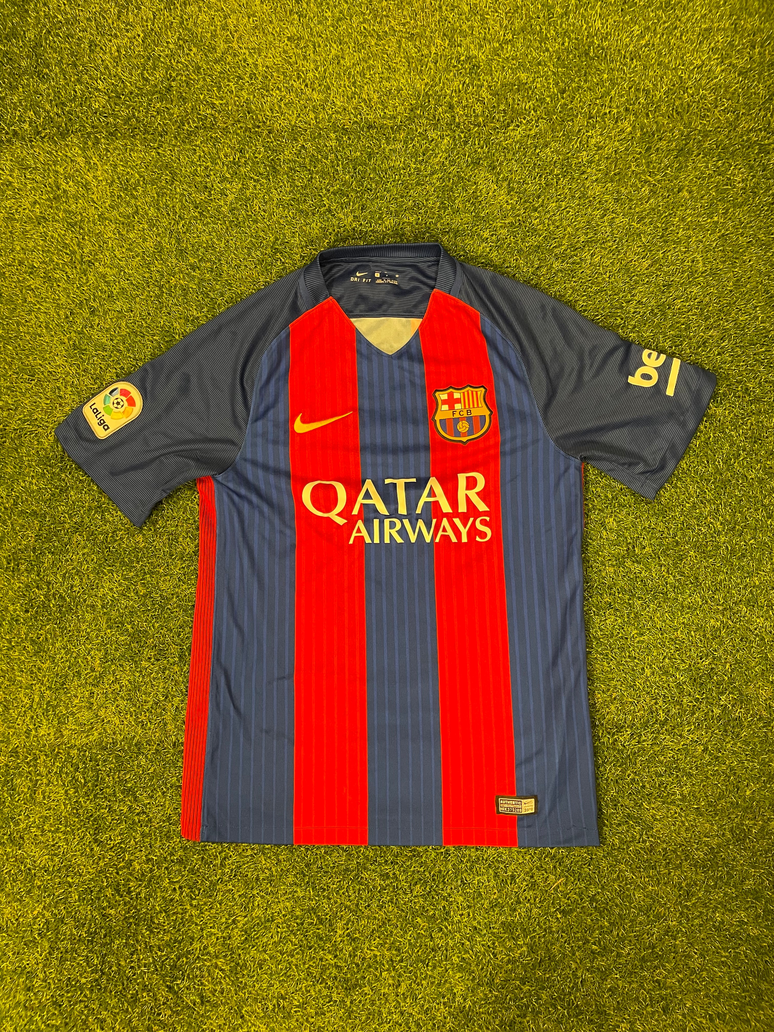 Barca shops 2016 kit